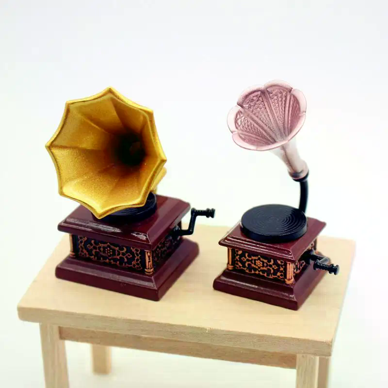 Vintage Collectibles - โมเดลเครื่องเล่นแผ่นเสียงวินเทจขนาดจิ๋วสำหรับตกแต่งบ้านตุ๊กตา อุปกรณ์เสริมห้องนั่งเล่นของตกแต่งบ้านตุ๊กตา ของเล่นเสริมสร้างจินตนาการสำหรับเด็ก ของขวัญ