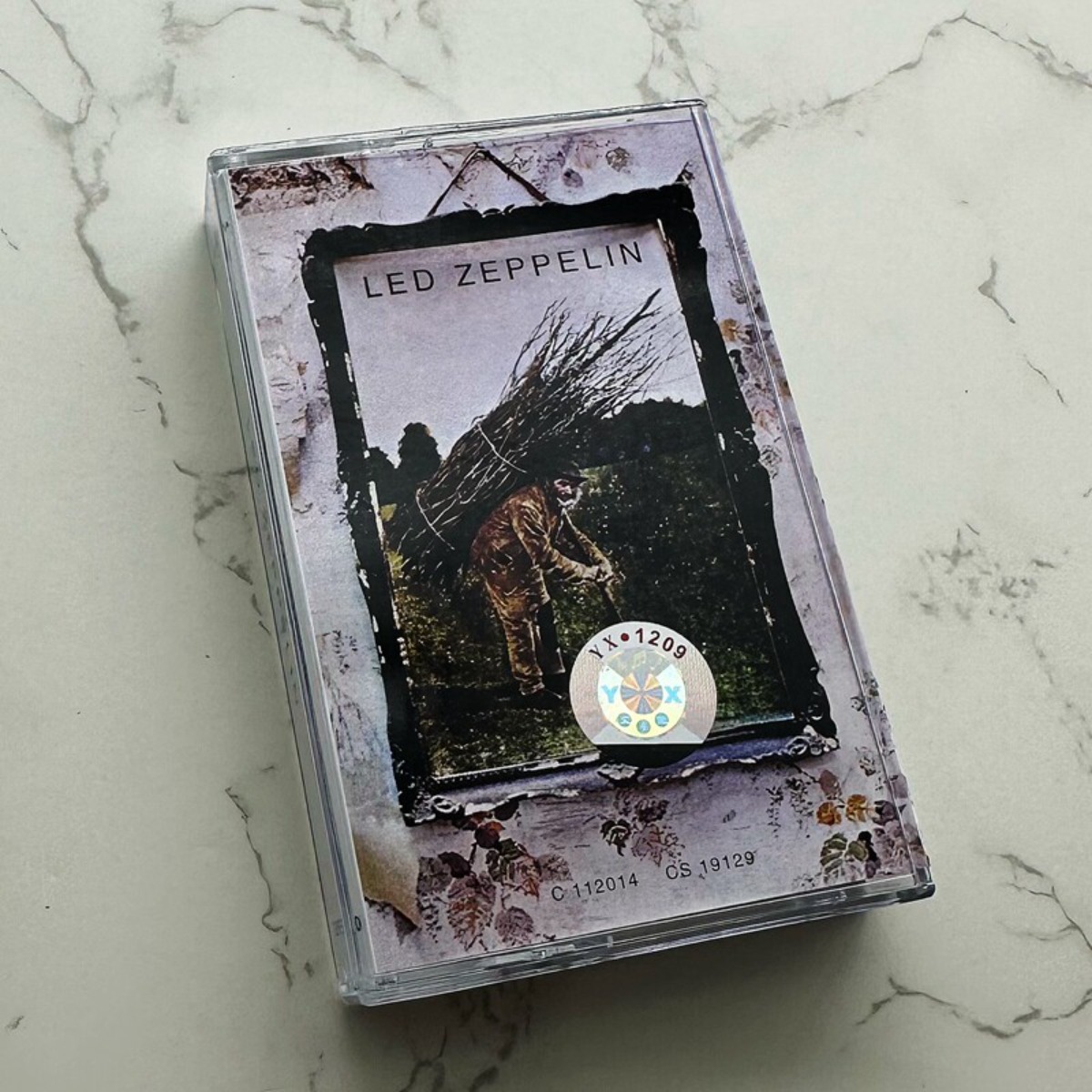 Vintage Collectibles - เทปคาสเซ็ตเพลงร็อคคลาสสิกของวง Led Zeppelin อัลบั้มร็อควินเทจพร้อมหนังสือเนื้อเพลงสำหรับการฟังและการสะสม