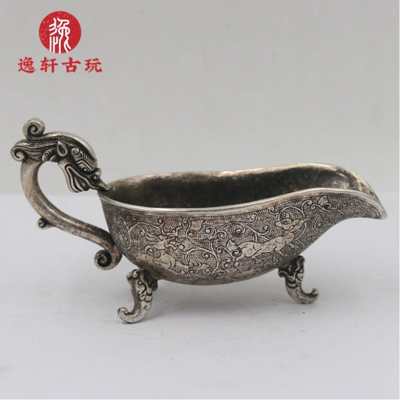 Vintage Items Collection - ของสะสมโบราณหลากหลายชนิด, เครื่องเงินโบราณ, ถ้วยไวน์รูปมังกรสามขา, ของโบราณตามประเพณีพื้นบ้านในวัง, ของตกแต่ง