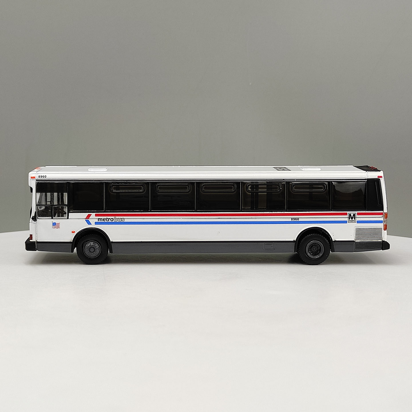 โมเดลรถบัสวินเทจ Diecast IR ขน - Vintage Collectible Toy Cars บทวิจารณ์และราคา