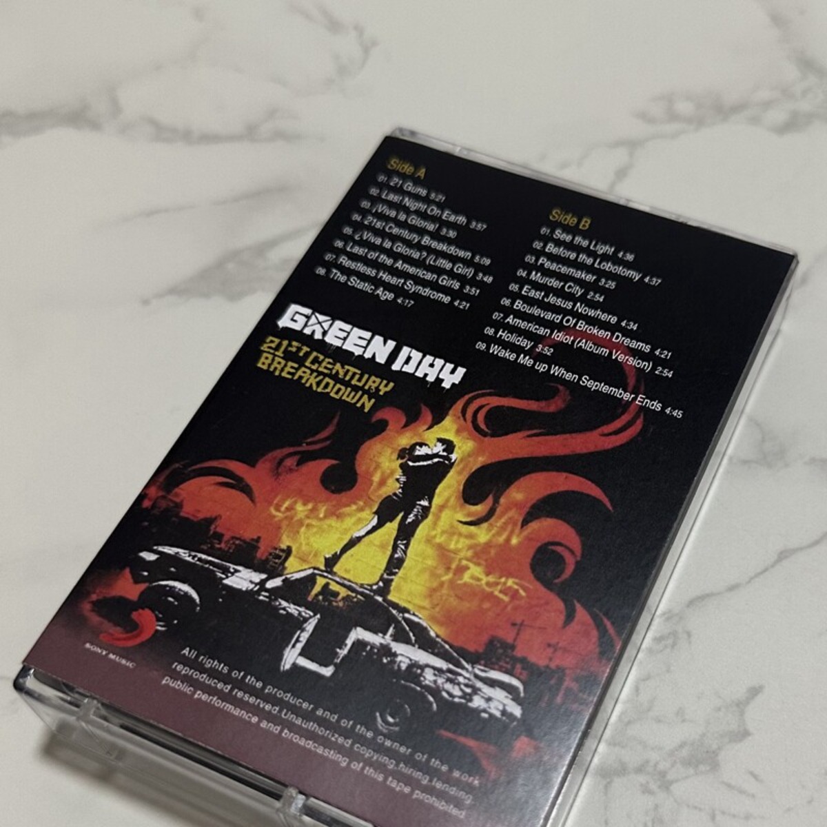 กรีนเดย์ 21st Century Breakdow - Vintage Collectibles บทวิจารณ์และราคา